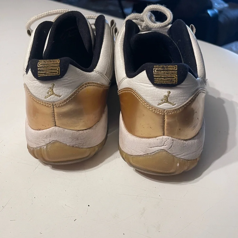 Air Jordan 11 Retro Low Closing Ceremony Men’s Size 11 Sneakers